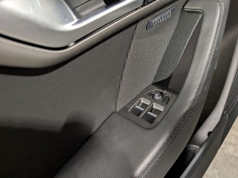 Used 2016 Jaguar F-TYPE Convertible image 25