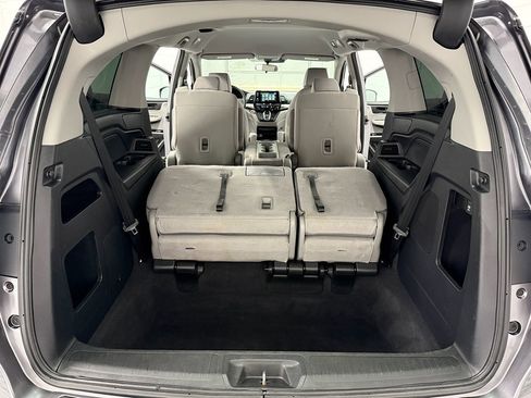Used 2019 Honda Odyssey EX image 27