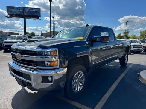 Used 2018 Chevrolet Silverado 3500 LTZ w/ Duramax Plus Package AWD/4WD image 3