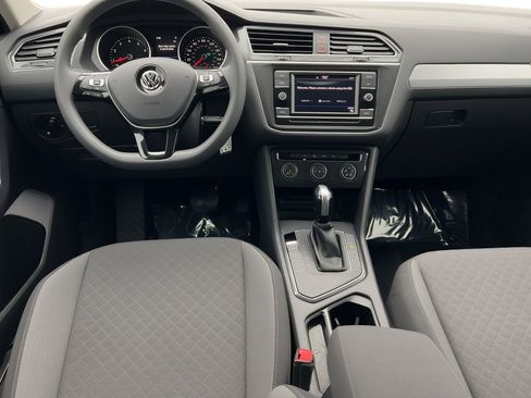 Used 2020 Volkswagen Tiguan S FWD image 5
