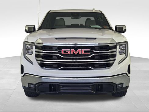 Used 2023 GMC Sierra 1500 SLT w/ SLT Premium Package AWD/4WD image 2