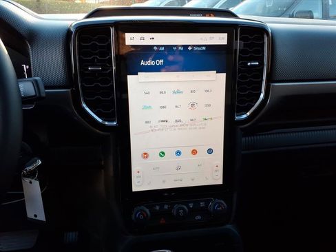 New 2025 Ford Ranger XLT w/ Equipment Group 301A High image 19