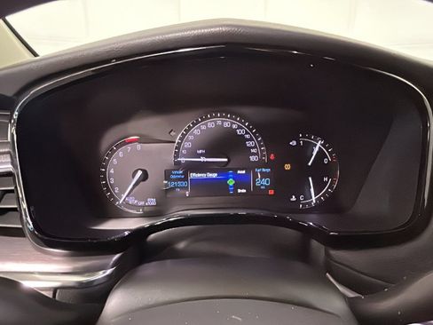 Used 2017 Cadillac XT5 Luxury AWD/4WD image 20