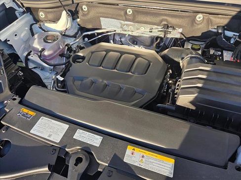 New 2026 Volkswagen Atlas Cross Sport SEL R-Line image 17