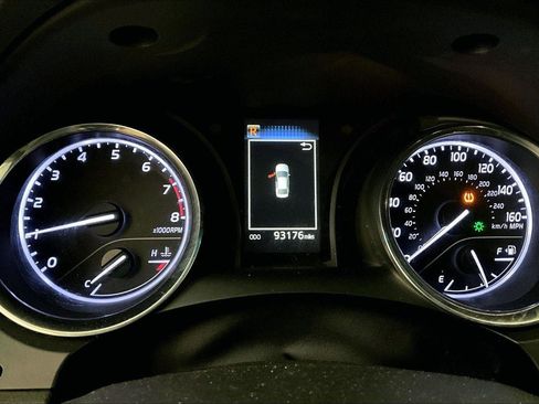 Used 2019 Toyota Camry SE image 20