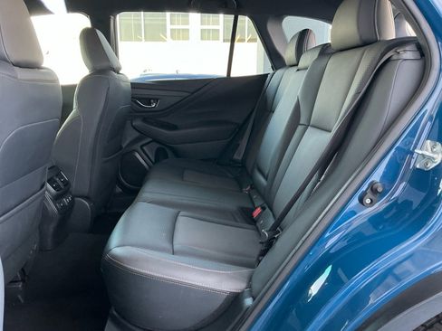 Used 2022 Subaru Outback Wilderness image 32