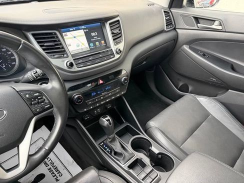 Used 2018 Hyundai Tucson Limited w/ Ultimate Package 02 FWD image 26