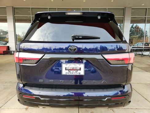 Certified 2024 Toyota Sequoia Platinum image 11