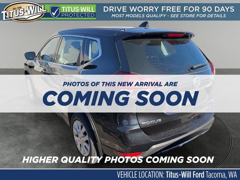 Used 2018 Nissan Rogue S AWD/4WD image 4