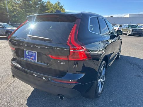 Used 2019 Volvo XC60 T5 Momentum w/ Multimedia Package AWD/4WD image 5