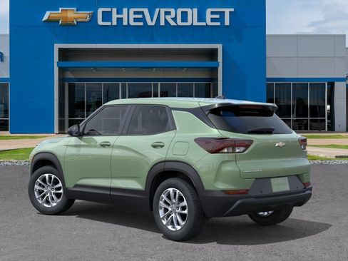 New 2026 Chevrolet TrailBlazer LS w/ LS Confidence Package FWD image 3