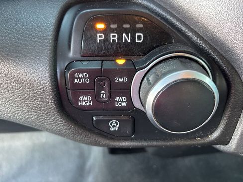Used 2019 RAM 1500 Big Horn AWD/4WD image 27