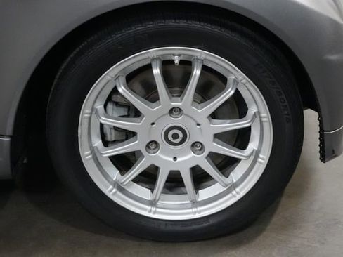 Used 2013 smart fortwo passion image 12