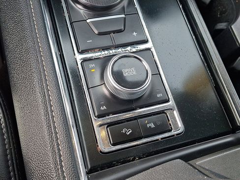 Certified 2023 Ford Expedition Max XLT image 26