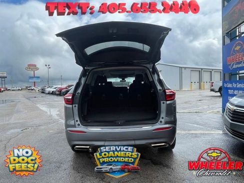 Used 2021 Buick Enclave Avenir w/ Avenir Technology Package AWD/4WD image 7