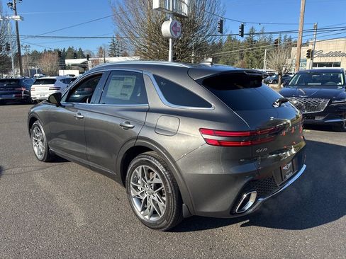 Used 2025 Genesis GV70 2.5T Select w/ Select Package image 5