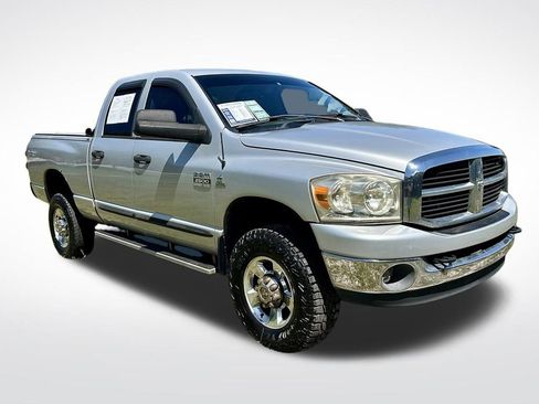 Used 2007 Dodge Ram 2500 Truck SLT AWD/4WD image 3