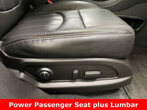 Used 2016 Buick Enclave Leather w/ Trailering Package FWD image 11