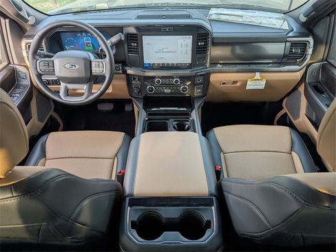 New 2026 Ford F250 Lariat w/ FX4 Off-Road Package image 11