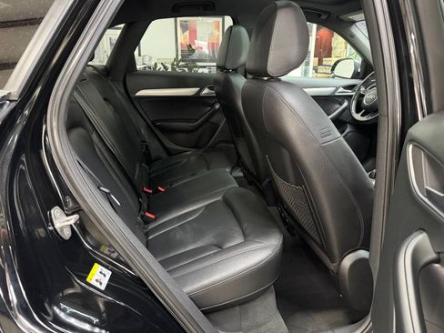 Used 2018 Audi Q3 2.0T Premium w/ Convenience Package AWD/4WD image 15