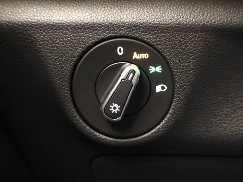 New 2026 Volkswagen Jetta SE image 27