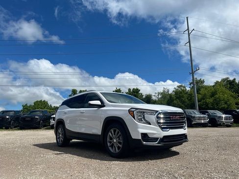 Used 2024 GMC Terrain SLT FWD image 5