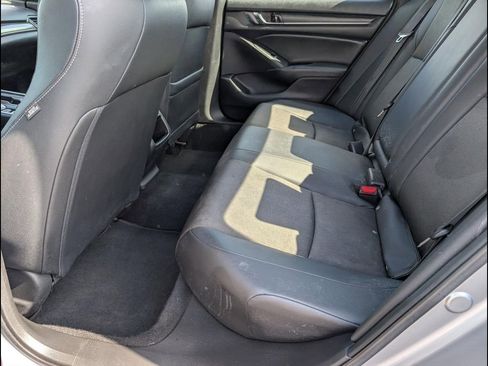 Used 2022 Honda Accord Sport image 11