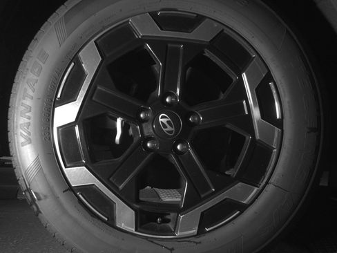 Used 2025 Hyundai Santa Fe SEL image 15