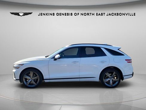 Used 2025 Genesis GV70 2.5T Sport Prestige w/ Sport Prestige Package image 4