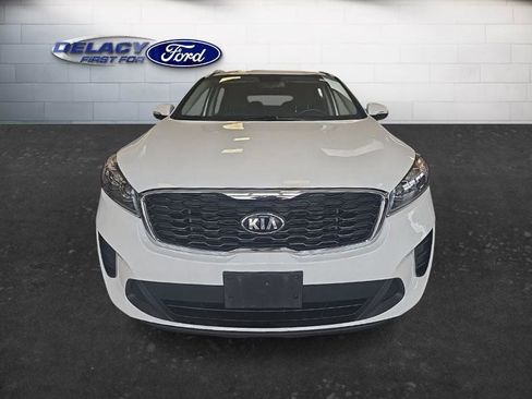Used 2019 Kia Sorento LX w/ LX Convenience Package image 10