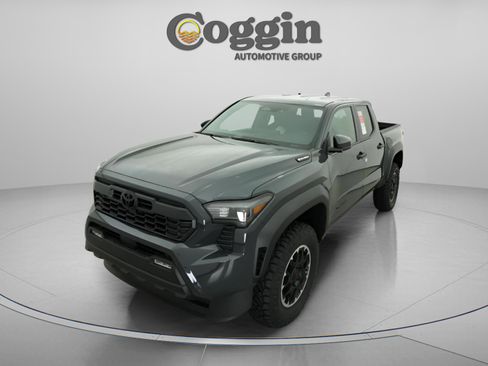 New 2026 Toyota Tacoma TRD Off-Road AWD/4WD image 32