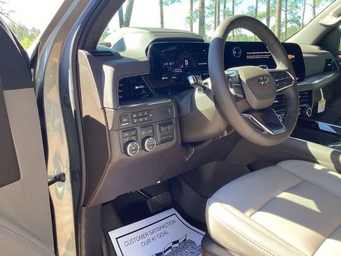 New 2026 Chevrolet Tahoe Z71 w/ Z71 Off-Road Package AWD/4WD image 14