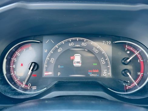 Used 2019 Toyota RAV4 Limited w/ Advanced Technology Package AWD/4WD image 8