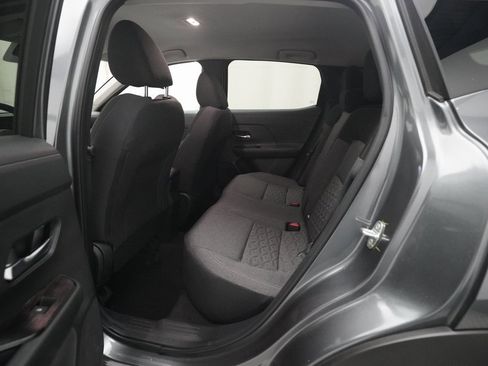 Certified 2025 Nissan Kicks SV image 15