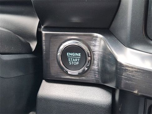 New 2025 Ford F250 Lariat w/ Lariat Ultimate Package image 15