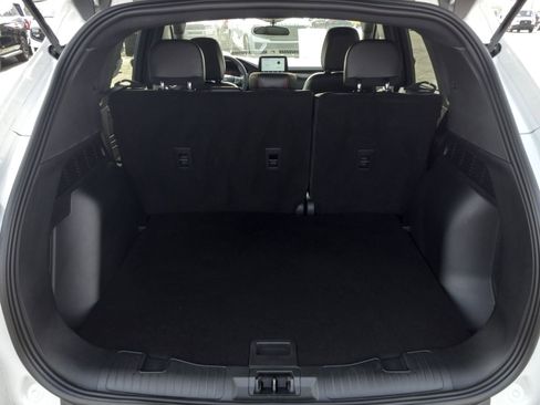 Used 2025 Ford Escape ST-Line image 11