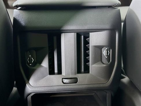 Used 2026 BMW X3 xDrive30 w/ Premium Package image 24