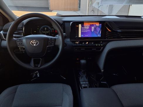 Certified 2025 Toyota Camry LE image 20
