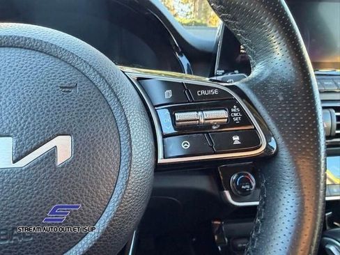 Used 2022 Kia Seltos SX image 39