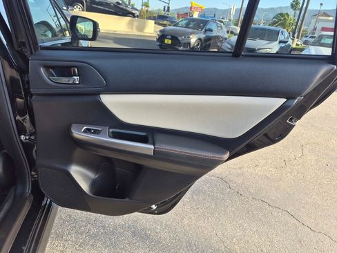 Used 2017 Subaru Crosstrek 2.0i Limited image 25