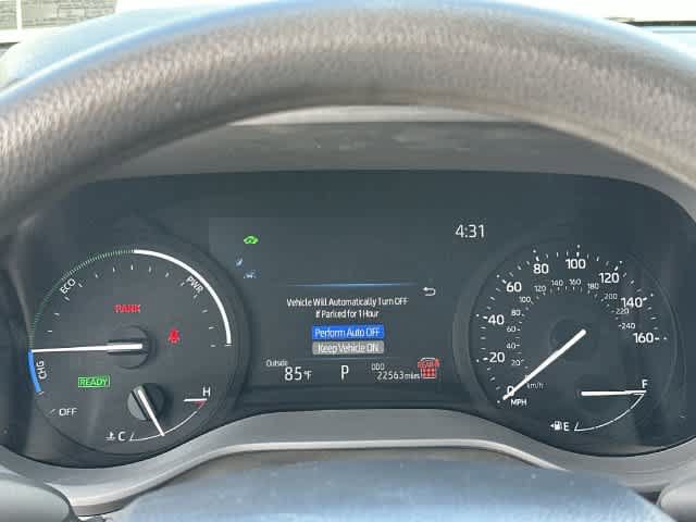 Used 2025 Toyota Sienna LE AWD/4WD image 6