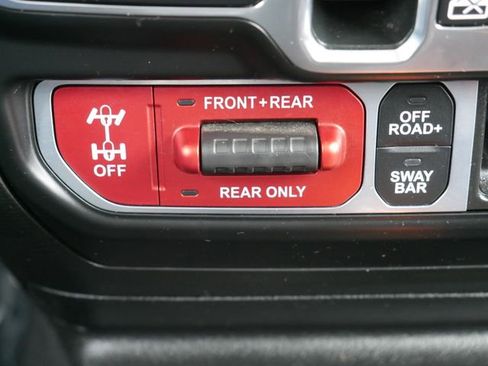 Used 2022 Jeep Gladiator Rubicon w/ LED Lighting Group image 21