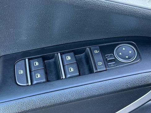 Used 2023 Kia Soul LX w/ Option Group 015 image 11