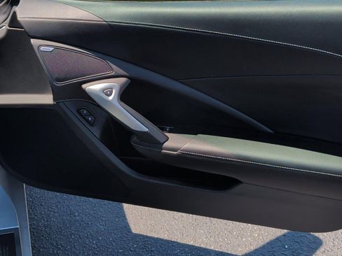 Used 2019 Chevrolet Corvette Stingray Convertible w/ 2LT Preferred Equipment Group RWD image 34