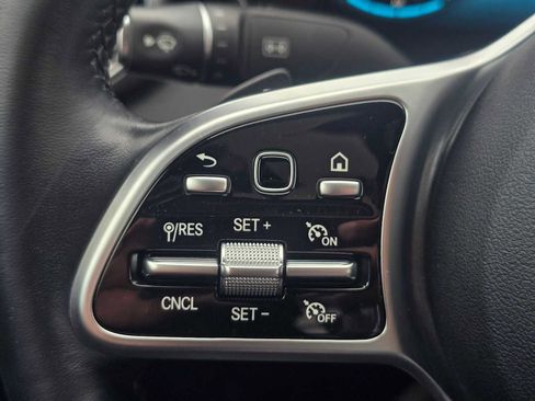 Used 2021 Mercedes-Benz C 300 4MATIC Sedan image 32