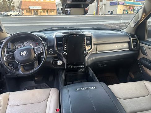 Used 2020 RAM 1500 Limited image 17