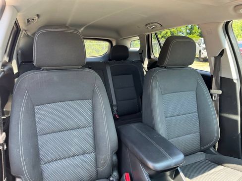 Used 2022 GMC Terrain SLE w/ Driver Convenience Package AWD/4WD image 37