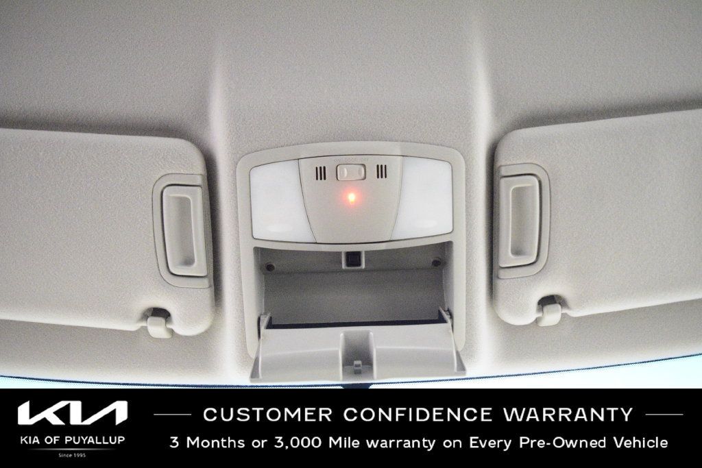 Used 2016 Nissan Quest SV FWD image 26