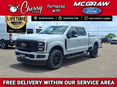 New 2026 Ford F350 Lariat w/ Black Appearance Package