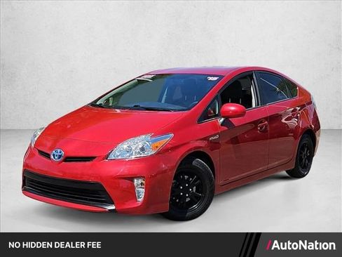Used 2015 Toyota Prius Three FWD image 1
